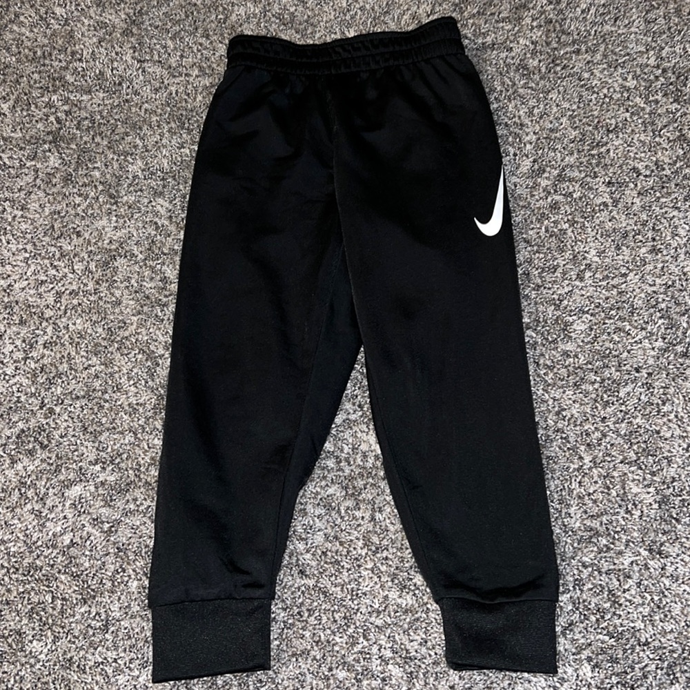 NIKE jogger pants